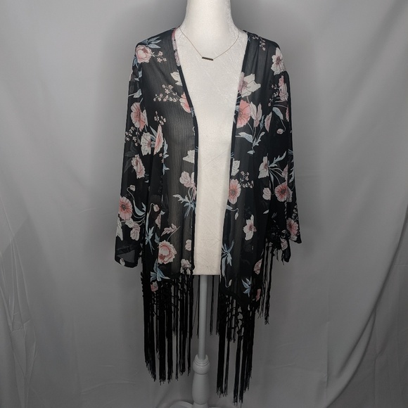 Torrid Black Floral Fringe Kimono Boho Festival - Picture 2 of 9
